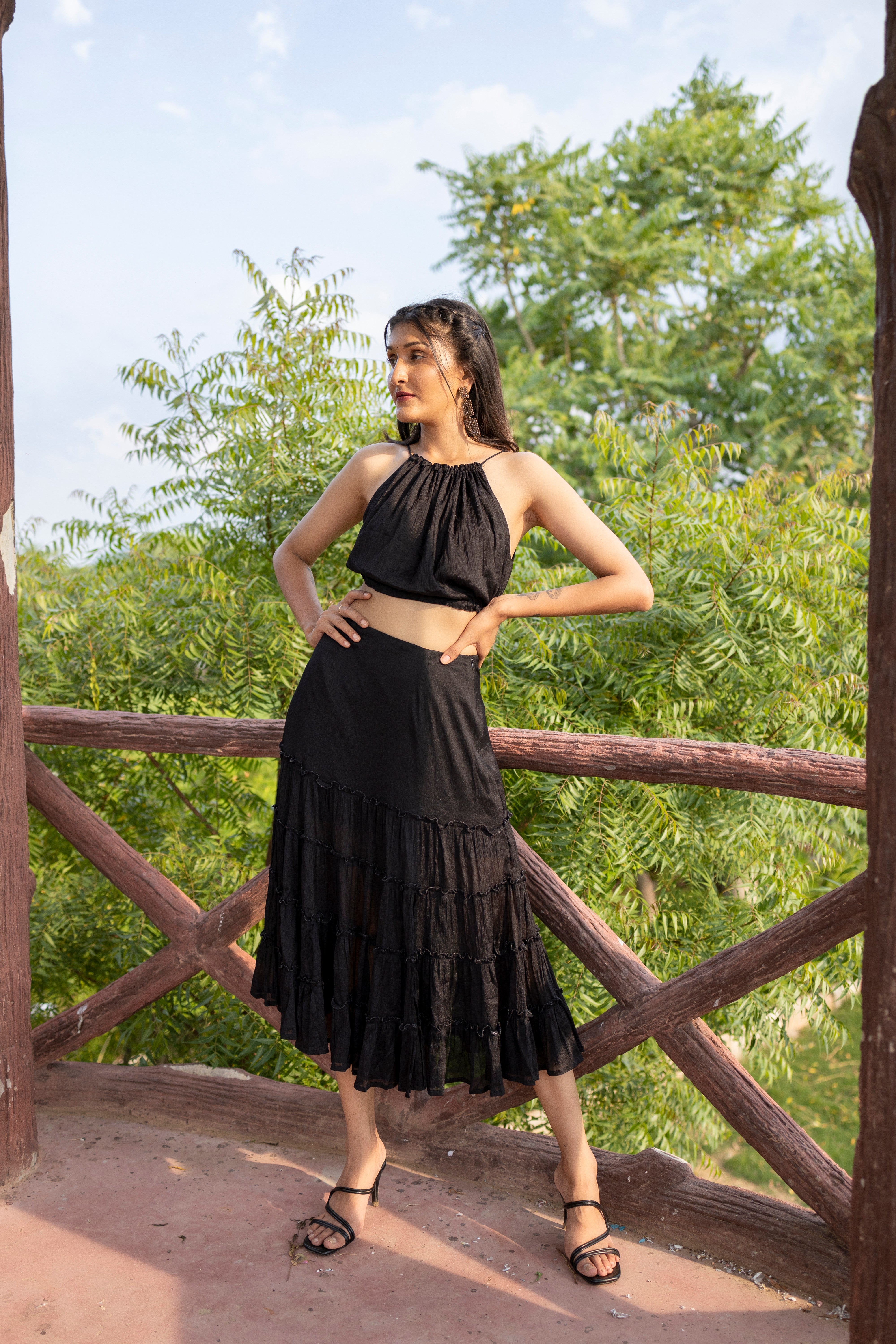 Long Skirt And Top Set Online | Skirt and crop top indian, Pool party  dresses, Long skirt and top